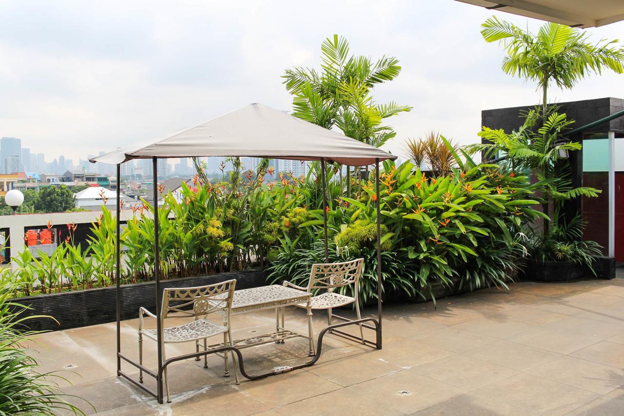 Kyo Serviced Apartment Jakarta Cilandak  Bagian luar foto
